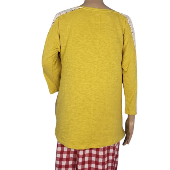 Anthropologie Little Yellow Button 3/4 Sleeve Top - Picture 3 of 4
